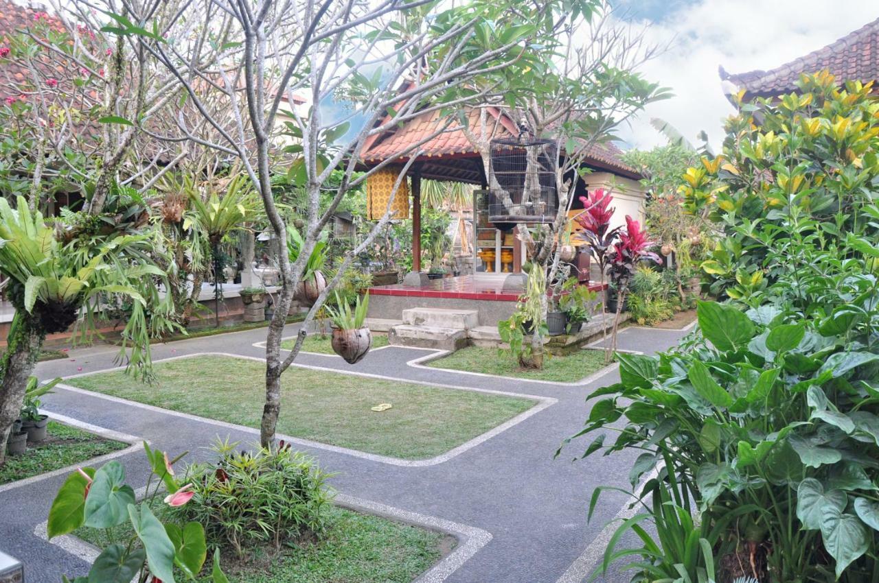 Dunung Sari Homestay Ubud Exterior foto